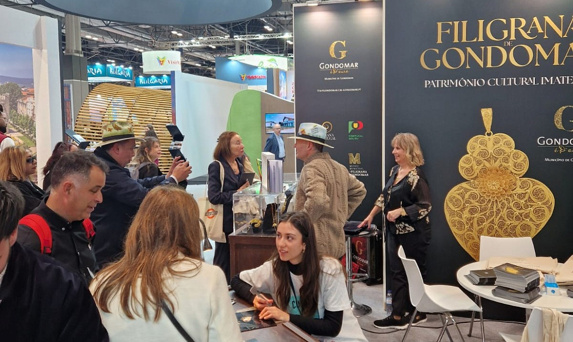 Gondomar filigree on display at the FITUR 2026 exhibition in Madrid